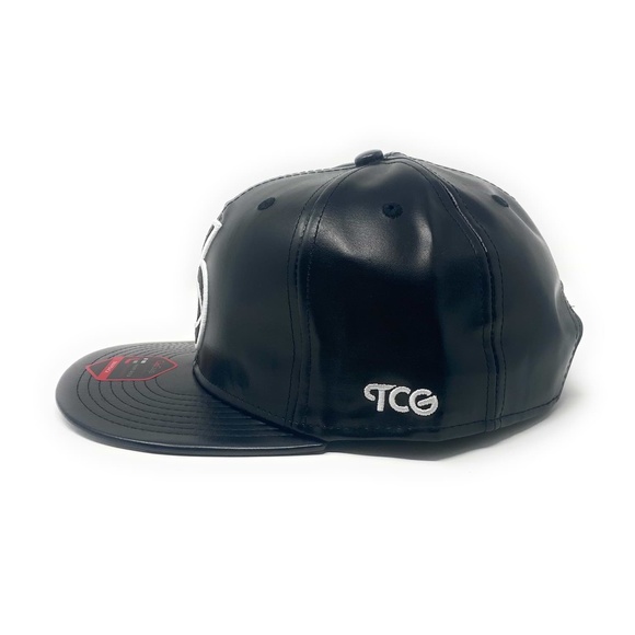 6 Visions - The Cap Guys TCG / Inspired Exclusives PU Black/White Snapback Cap - Picture 4 of 7